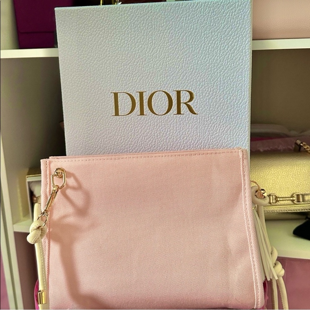 DIOR LIGHT PINK COSMETIC BAG - Picture 2 of 4